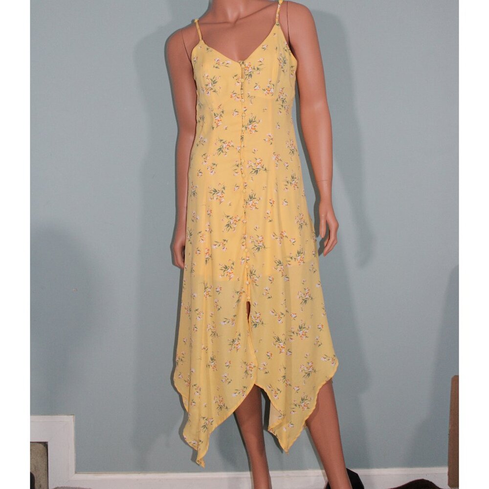 Trixxi Yellow Floral Sleeveless Handerchief Shark Bite Midi Dress in Size Small